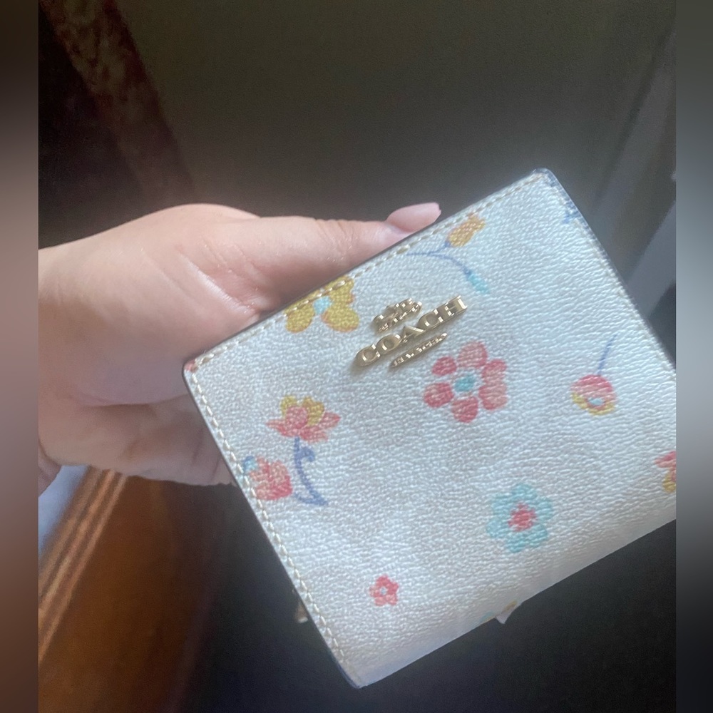 Coach flower wallet